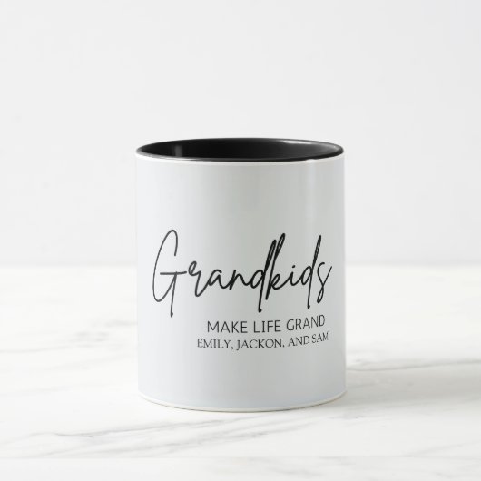Minimal Chic Grandkids macht Leben großartig Tasse (Zentrum)
