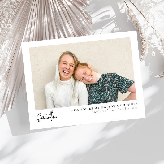 Minimal Chic Script Foto Matron of Honor Vorschlag