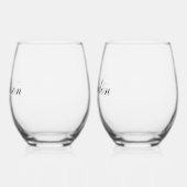Minimal Classic Script Couple Names Engagement Weinglas Ohne Stiel (Links)