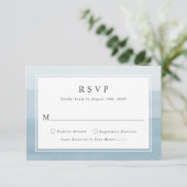 Minimal Dusty Blue Watercolor Ombre Wedding RSVP Karte (Stehend Vorderseite)