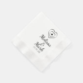 Minimal einfache Triple Hearts Hand gezogen Serviette (Ecke)