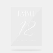 Minimal elegante White Script Wedding Tischnummer Acrylschild (Vorderseite)