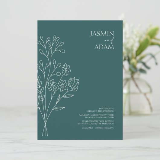 Minimal Emerald Green White Wildblumen Hochzeit Einladung (Stehend Vorderseite)