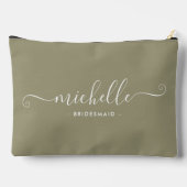 Minimal Eukalyptus Green Personalisiert Bridesmaid Zubehörtasche (Rückseite)