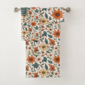 Minimal Fall Flowers Pastel Sage Custom Bath Towel Badhandtuch Set (Insitu)