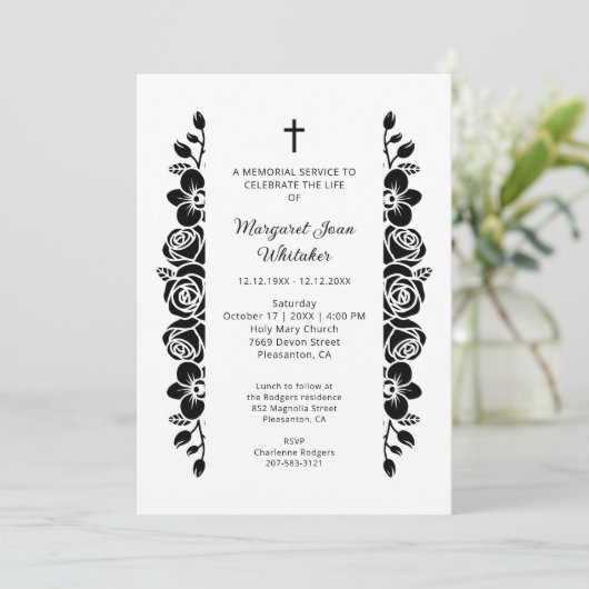 Minimal Floral Back & White Garland Photo Funeral Einladung (Stehend Vorderseite)