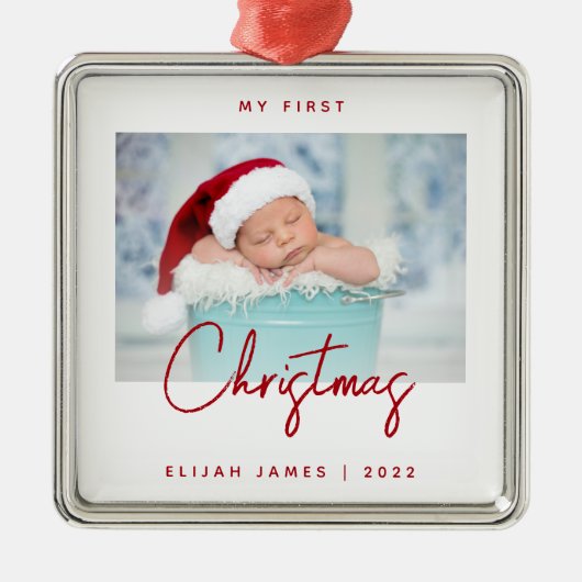 Minimal Foto Baby's First Christmas Red Script Ornament Aus Metall (Vorne)