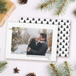 Minimal Foto Gold Frohe Weihnachtskarte Feiertagskarte<br><div class="desc">Wünschen Sie Ihren Freunden und Familie Frohe Weihnachten in dieser Weihnachtszeit mit diesem Foto Weihnachtskarte,  die ein Kiefernmuster auf der Rückseite.</div>