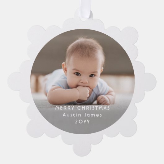Minimal Foto Overlay White Text Frohe Weihnachten Ornament Karte (Vorderseite)