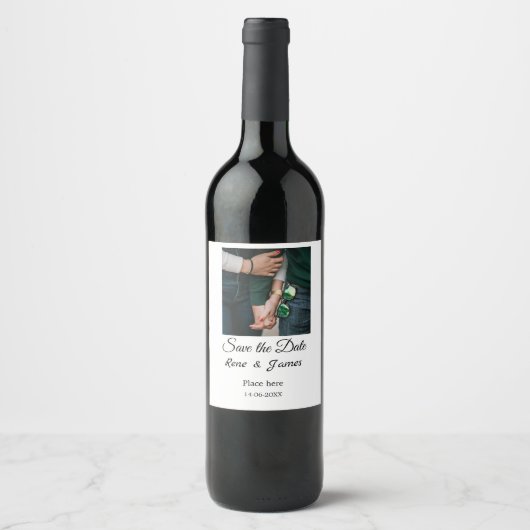 Minimal Foto Schwarz klassisch elegant gerettet Weinetikett (Vorderseite)