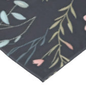 Minimal Gentle Colorful Garden Wildblumen Kinderzi Tischdecke (Schrägansicht)