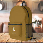 Minimal Gold Elegant Anspruchsvolles Luxe Monogram Bedruckter Rucksack<br><div class="desc">Ein minimalistisches vertikales Design in elegantem Stil mit einer goldenen Farbe und großen typografischen Initial-Monogramm. Der Text kann einfach für ein einzigartiges Design angepasst werden!</div>