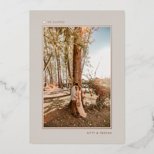 Minimal Gold Just Married Elopement Ankündigung (Vorderseite)