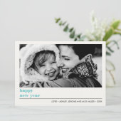 Minimal grafisch | Aqua Happy new Year Foto Karte (Stehend Vorderseite)