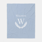 Minimal Light Steel Blue Monogram Fleece Blanket (Vorderseite)