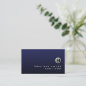 Minimal Luxury Navy Blue Silver Monogram Visitenkarte (Stehend Vorderseite)