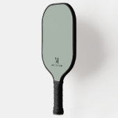 Minimal modern Custom Monogram Name Sage Green Pickleball Schläger (Links)