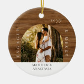 Minimal Modern Engaged & Merry 2 Photo Engagement Keramik Ornament (Vorne)