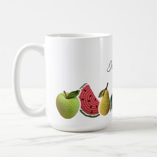 Minimal moderne Crochet Fruit Collage Monogram Kaffeetasse (Links)