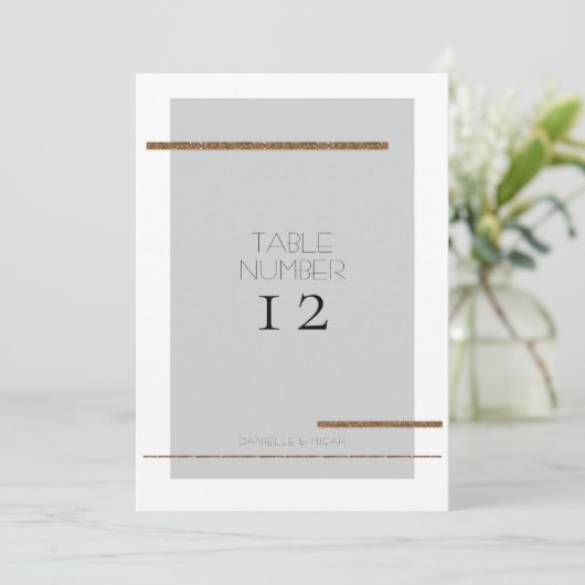 Minimal moderne, einfache Gray Gold Tischnummer (Stehend Vorderseite)