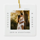 Minimal Moderne Verlobt & Merry 2 Foto Verlobung Keramikornament (Vorderseite)