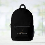 Minimal moderner Monogramm Schwarz Bedruckter Rucksack<br><div class="desc">Minimal moderner schwarzer Rucksack personalisiert mit Ihren Monogramm-Initialen in einem dunkelgoldenen Skript und Ihrem Namen in einfacher weißer Typografie.</div>