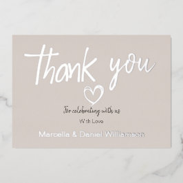 Minimal Modernes Herz und Skript Hochzeit Folieneinladung