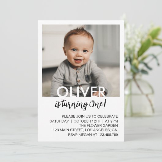 Minimal Modernes Kindergeburtstag Foto Einladung (Stehend Vorderseite)