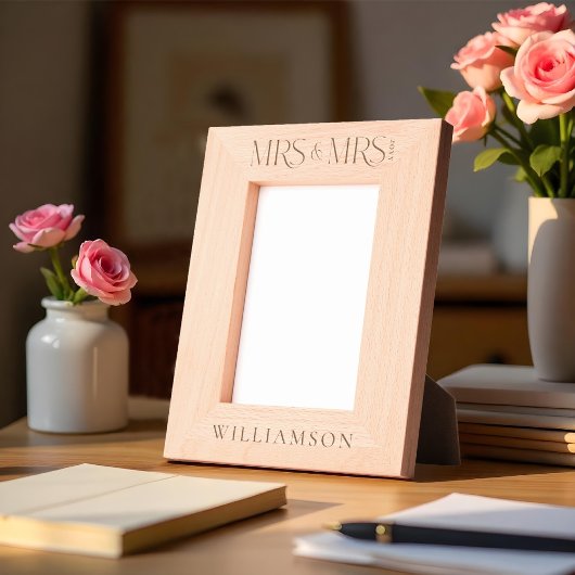 Minimal Mrs & Mrs. Newlyweds Wedding Geschenk Keep Geätzte Rahmen