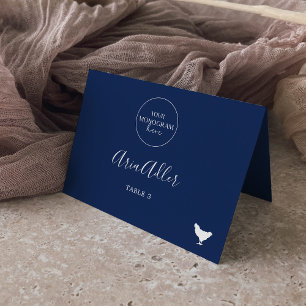 Minimal Navy Monogram Chicken Meal Platzkarten Tischnummer