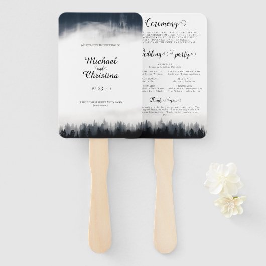 Minimal neblig Fichtenwald Naturhochzeit Fächer (Vorne und Hinten)