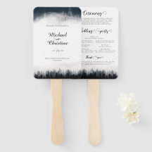 Minimal neblig Fichtenwald Naturhochzeit