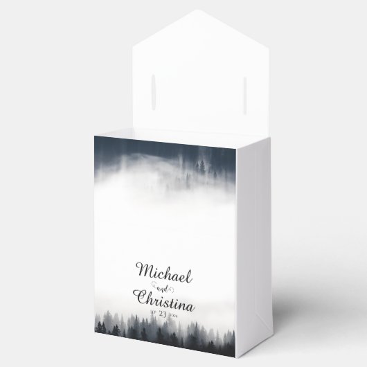 Minimal neblig Fichtenwald Naturhochzeit Geschenkschachtel (Geöffnet)