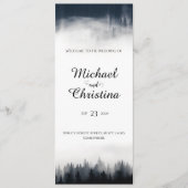 Minimal neblig Fichtenwald Naturhochzeit Programm (Vorderseite)