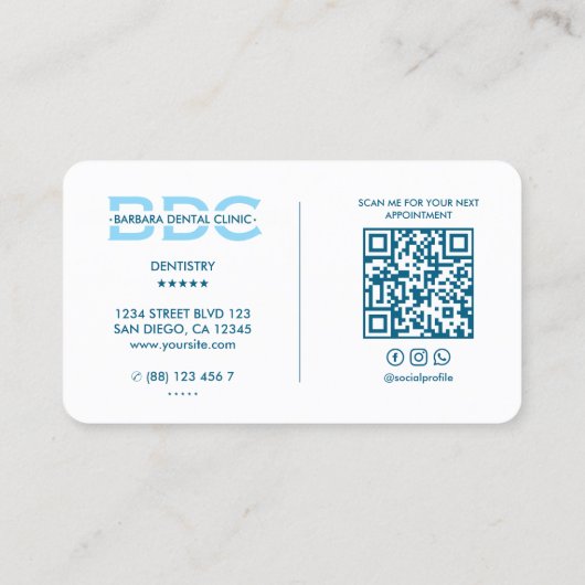 Minimal Orthodontist Dentist Sky Blue Tooth Visitenkarte (Rückseite)
