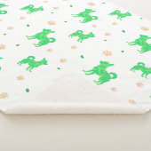 Minimal Pastel green chihuahua Silhouette blanket Sherpadecke (3/4)
