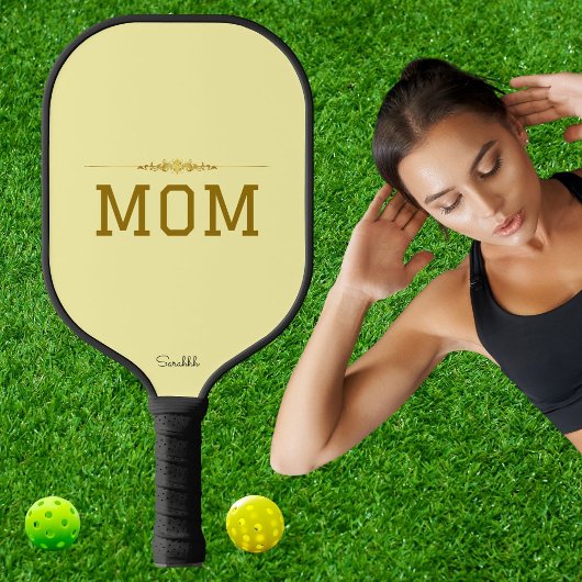 Minimal Personalized Pickleball Mom Custom Name  Schläger