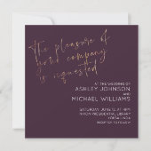Minimal Plum Gold Script Foto Hochzeit Einladung (Vorderseite)