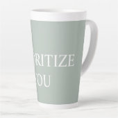 Minimal Priorisieren Sie Zitat Asche Farbe Milchtasse (Rechte Ecke)