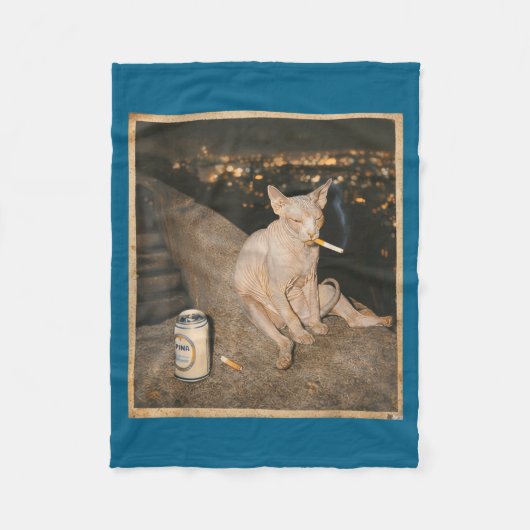 Minimal rauchende Sphynx-Katze Meme Lustig Fleecedecke (Vorderseite)