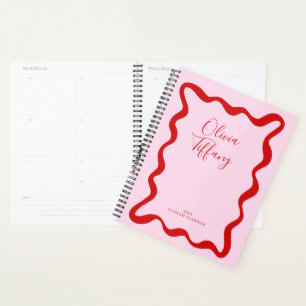 Minimal Rosa und Rot Personalisierter Name Jahr Planer