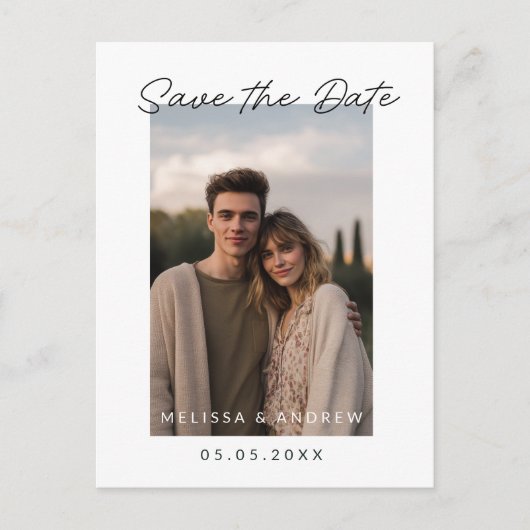 Minimal Save the Date mit geschriebener Schrift Ankündigungspostkarte (Vorderseite)