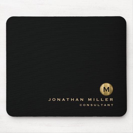 Minimal Schwarz Gold gebürstetes Metal Monogramm Mousepad (Vorne)