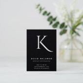 Minimal Schwarz Monogram stylisch Visitenkarte (Stehend Vorderseite)