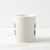 Minimal Schwarz + Off-White Good Vibes Typografie Kaffeetasse (Mittel)
