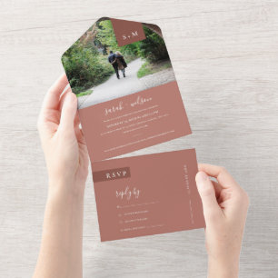 MINIMAL TERRACOTTA RUST MONOGRAM WEDD FOTO AL ALL IN ONE EINLADUNG