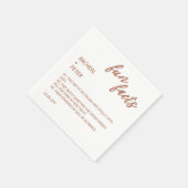 Minimal Terracotta Typografie Spaß Fakten Hochzeit Serviette (Ecke)