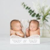 Minimal Twins Foto Geburtsankündigung (Stehend Vorderseite)