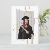 Minimal Typografy Abschluss Announcement Cards Einladung (Stehend Vorderseite)