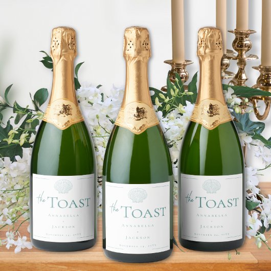 Minimal Typography Aqua & White Seashell Wedding Schaumweinetikett